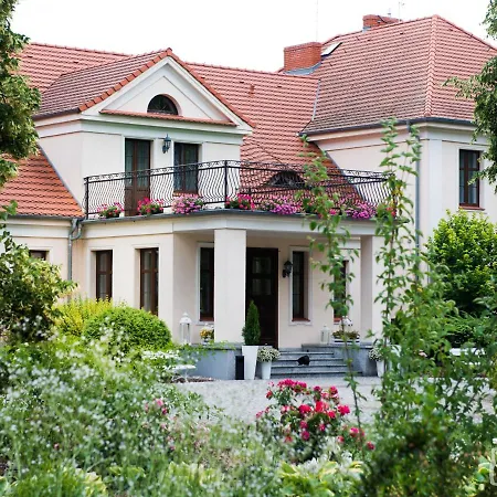 Hotel Dwór Niemierzyce